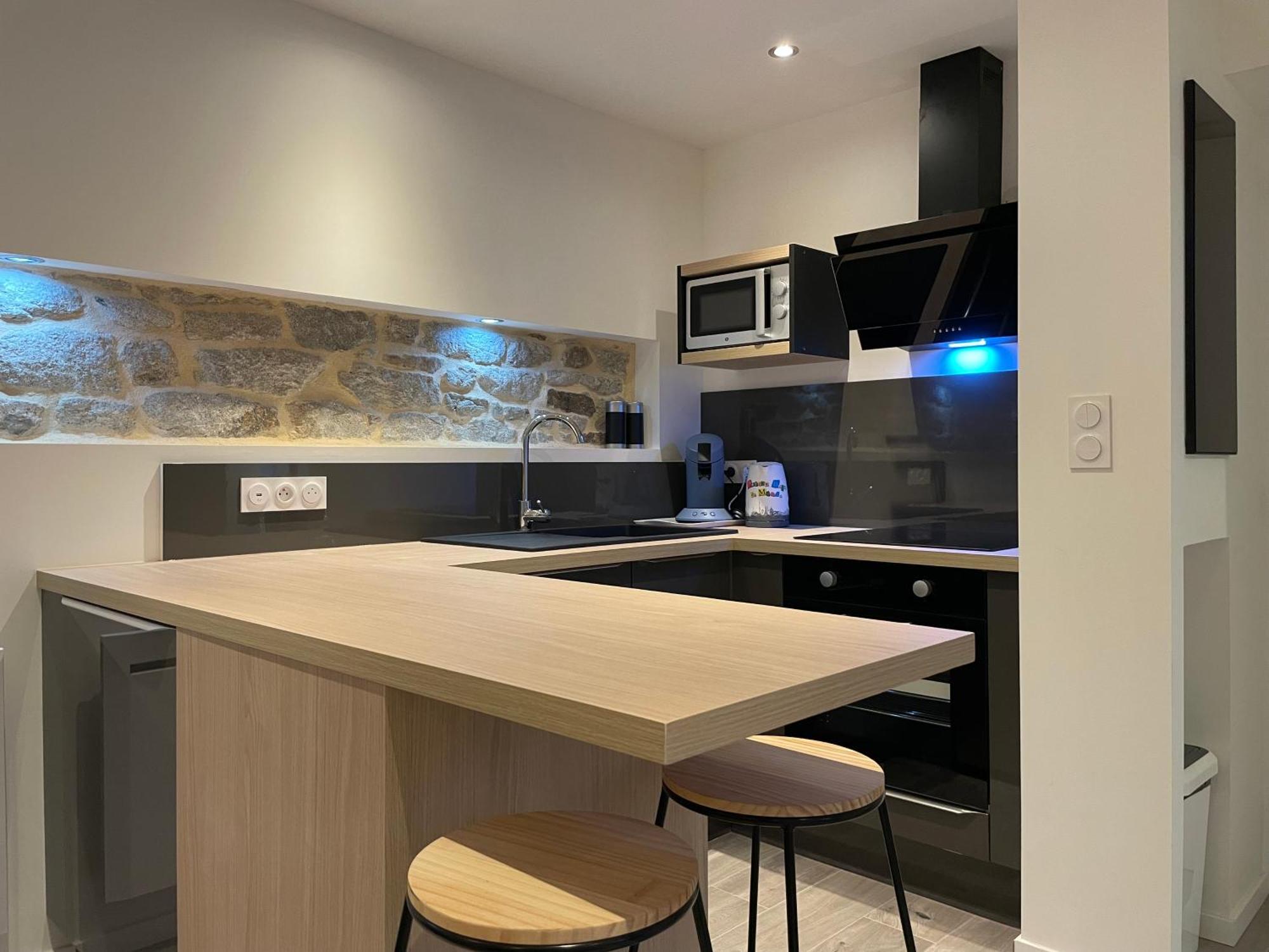 Le Calloch 2d - 4 Etoiles - Quartier Gare - Wifi - Netflix Appartement *