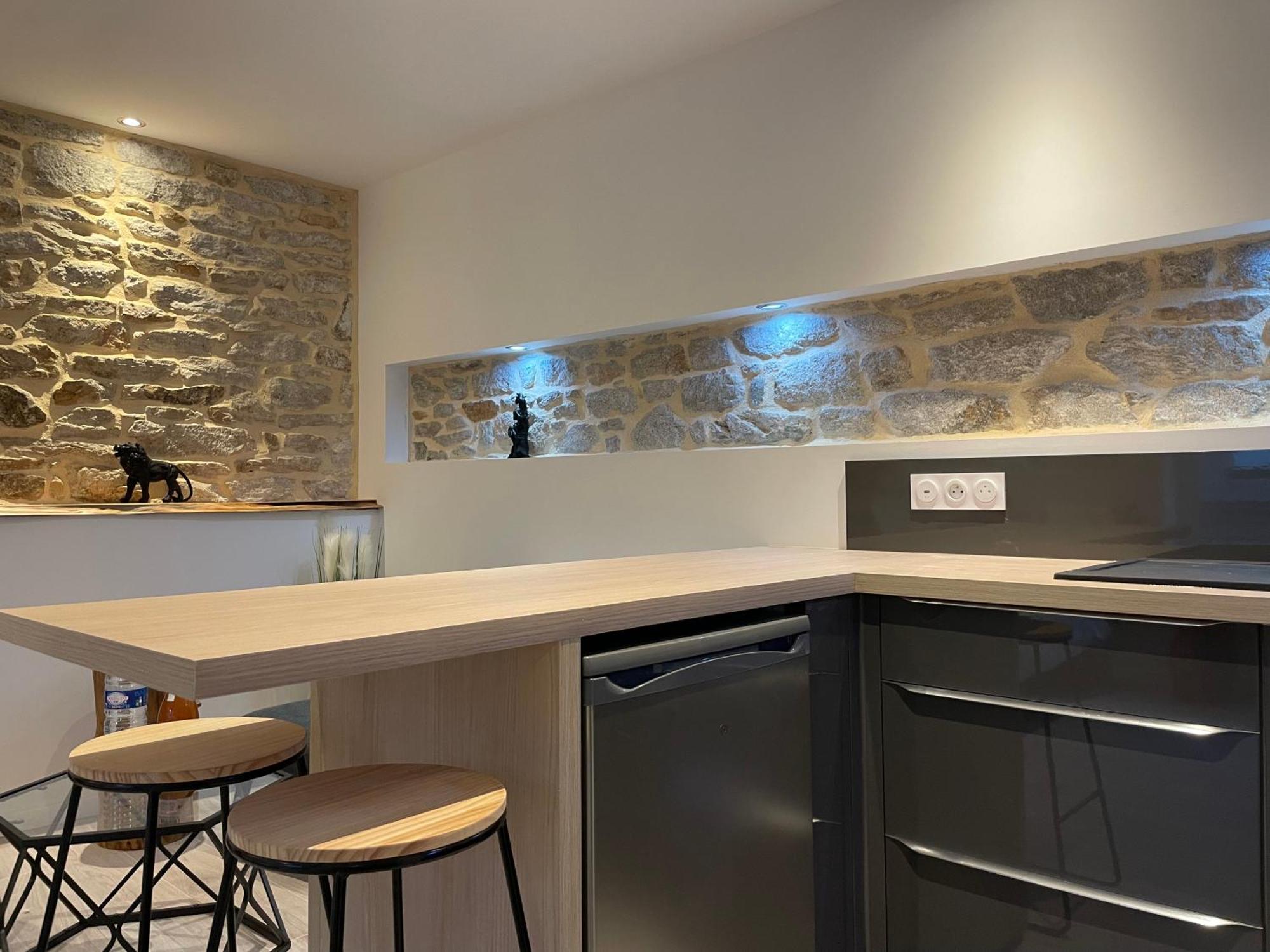 Appartamento Le Calloch 2d - 4 Etoiles - Quartier Gare - Wifi - Netflix *
